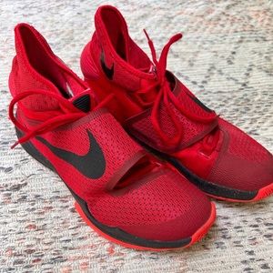 Nike Zoom HyperRev Basketball Shoes